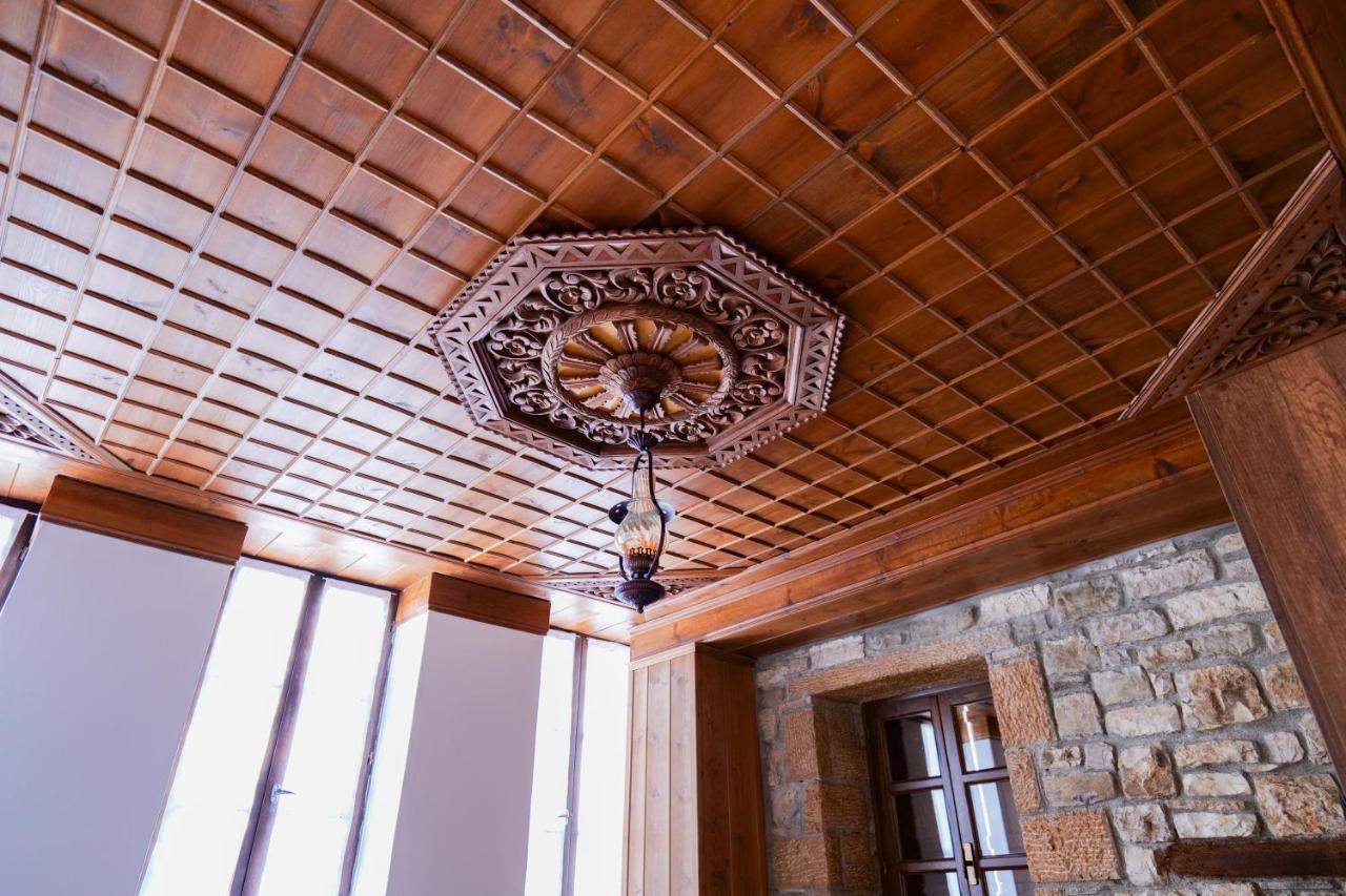 בראט Hotel Kapllani מראה חיצוני תמונה